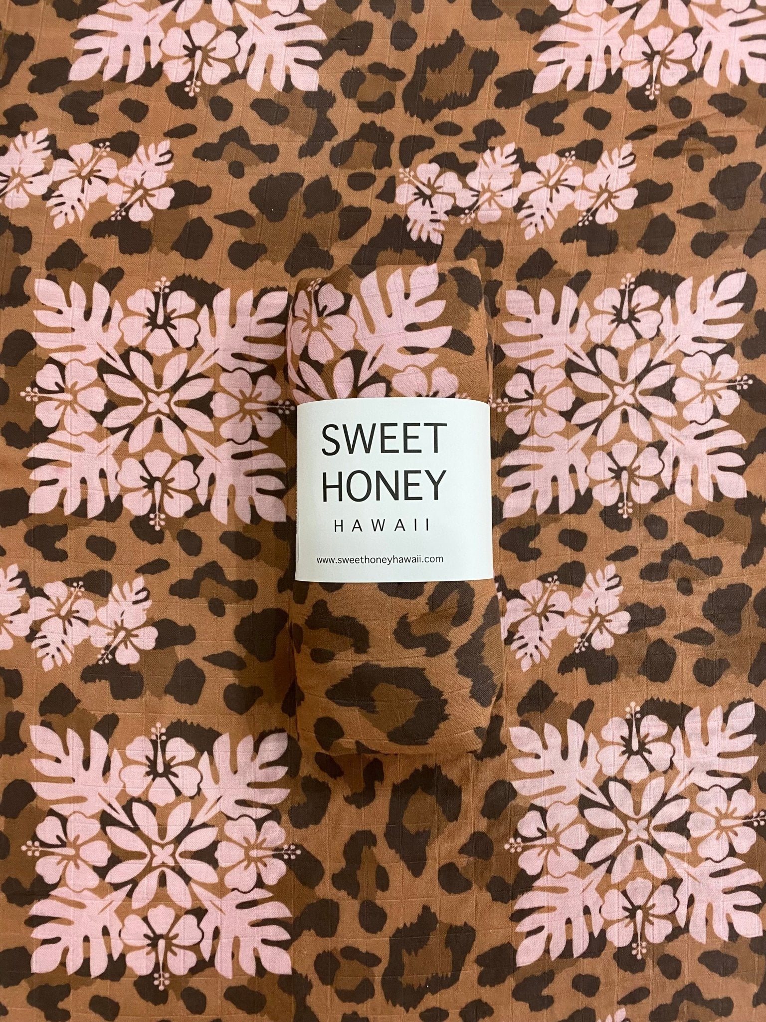 Cheetah Hibiscus Swaddle Blanket - Sweet Sweet Honey Hawaii